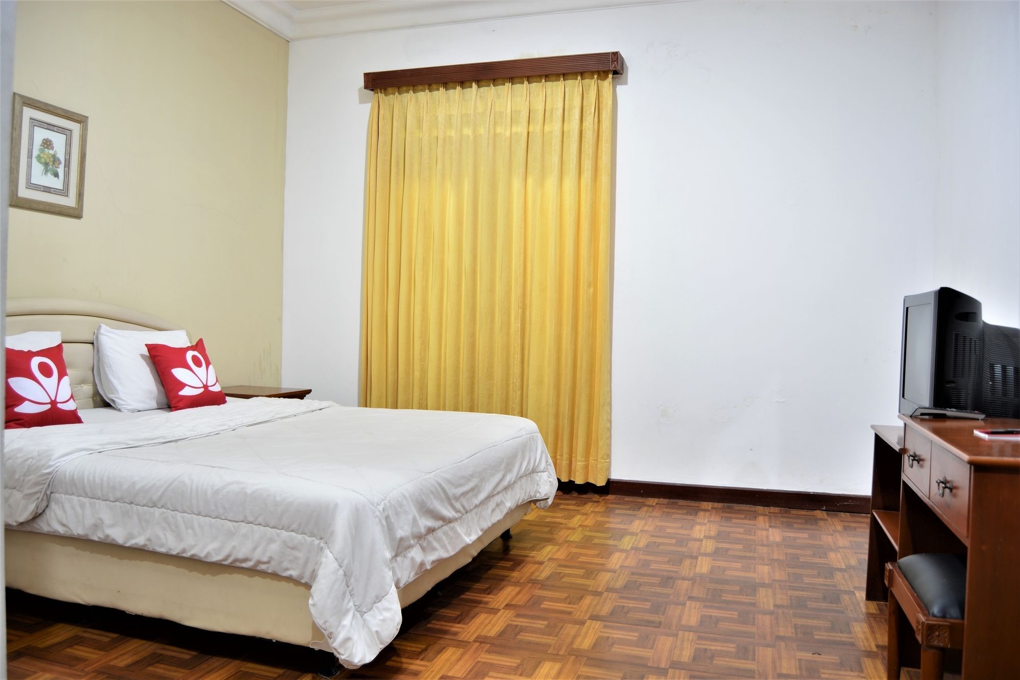 Zen Rooms Basic Cipanas Km.78 Exterior foto